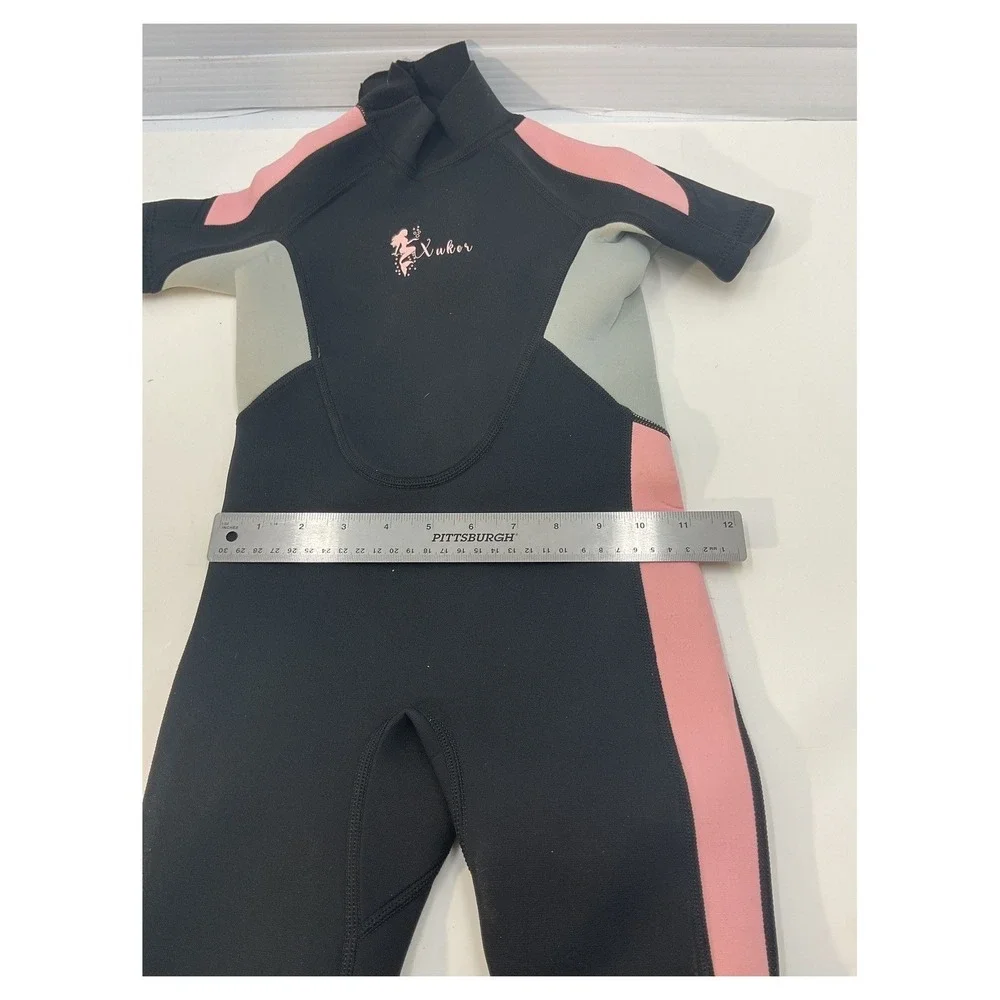 Xuker Youth Shorty Wetsuit Neoprene Pink Black Size‎ 6